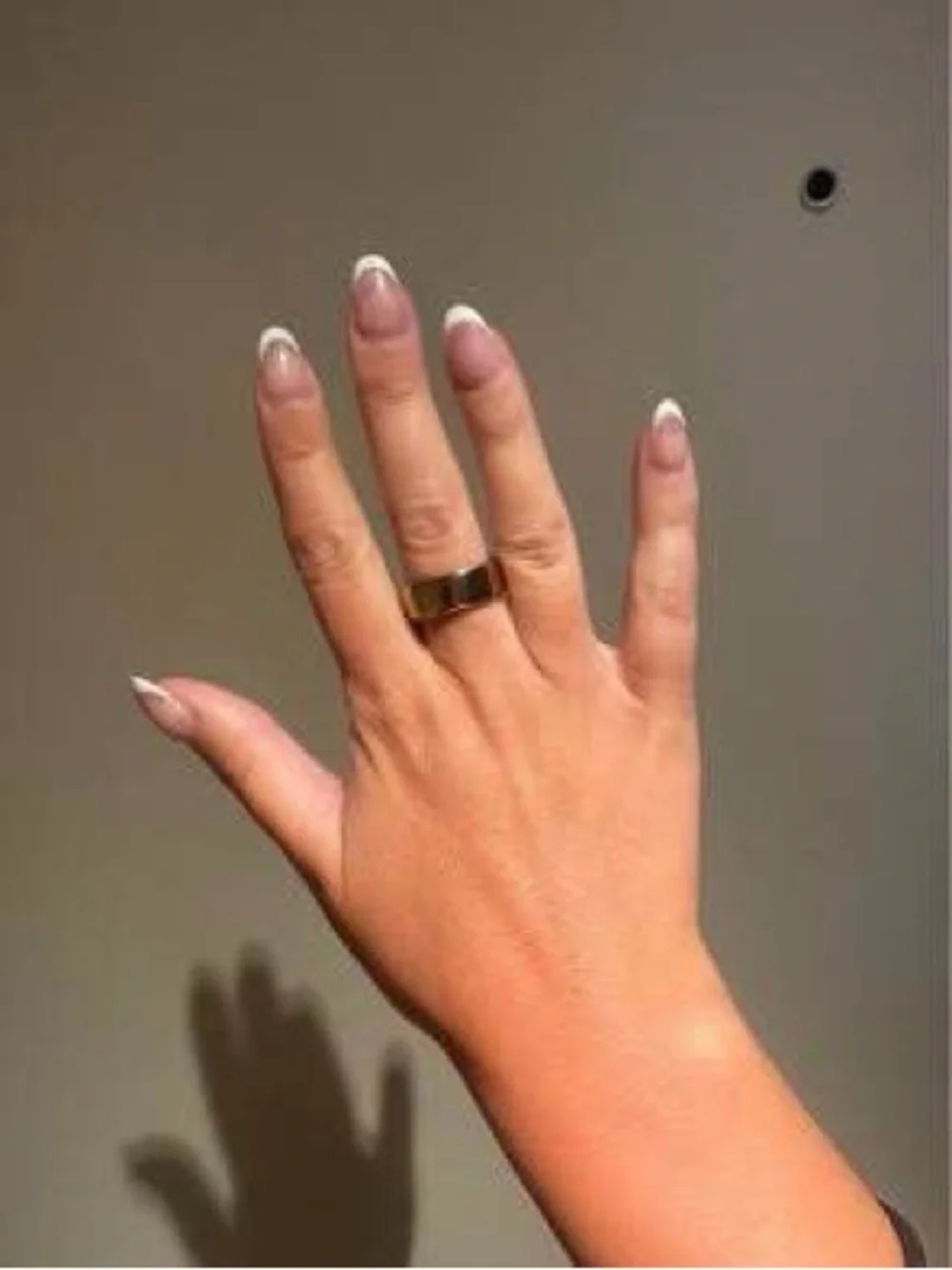 Oura Ring 8 Gold Accent - Boxed